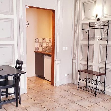 Le Studio Avec Parking Prive Онфлер Екстер'єр фото
